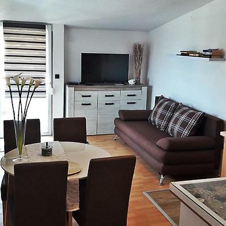 Apartmani Tatic Štinjan Exteriör bild