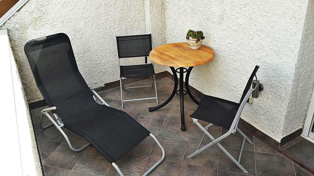 Apartmani Tatic Štinjan Exteriör bild